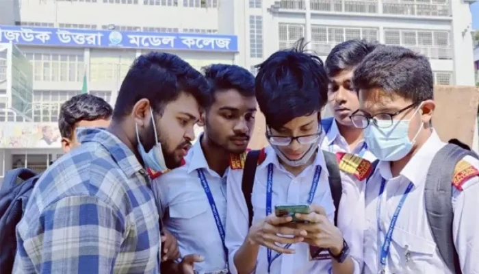 একাদশে ভর্তিতে বাড়ল প্রথম ধাপে আবেদনের সময়