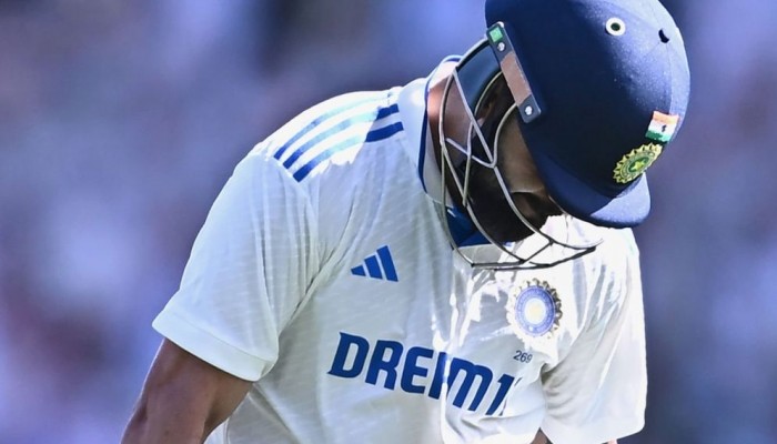 ভারতের স্পনসর হলেই যেন ‘অভিশাপ’ লাগছে প্রতিষ্ঠানে