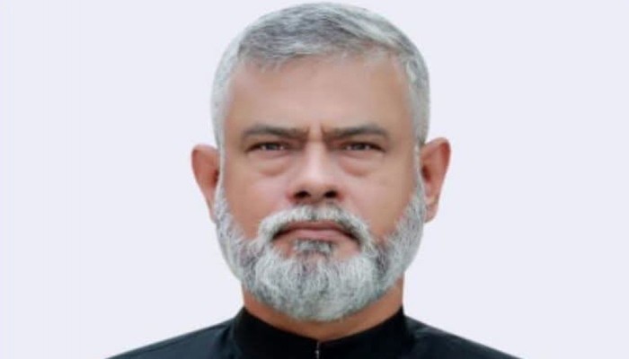 দাউদকান্দির সাবেক উপজেলা চেয়ারম্যান ও আ. লীগ নেতা সুমন গ্রেপ্তার