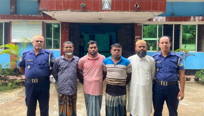 জামালপুরে আওয়ামী লীগ নেতাসহ আটক ৪