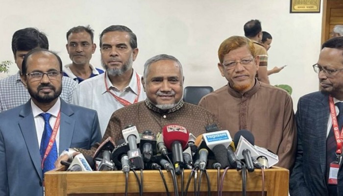 নভেম্বরেই গণভোট চায় জামায়াত