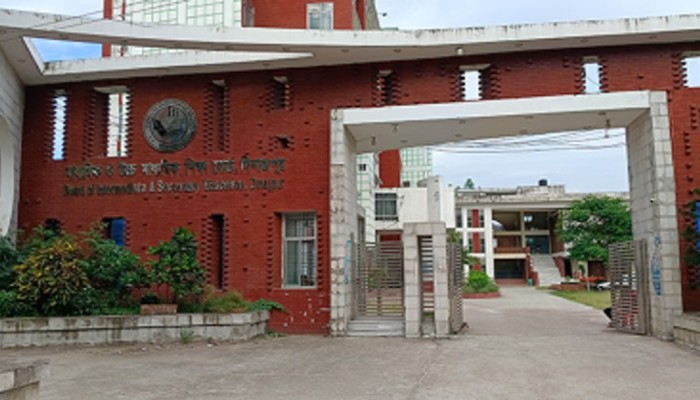 দিনাজপুর শিক্ষা বোর্ডে পাসের হার ৫৭.৪৯ শতাংশ, জিপিএ ৫-এ ধস