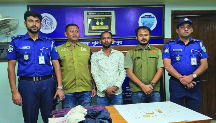 স্বর্ণের লোভে মা-মেয়েকে গলা কেটে হত্যা, মূল হোতা গ্রেপ্তার