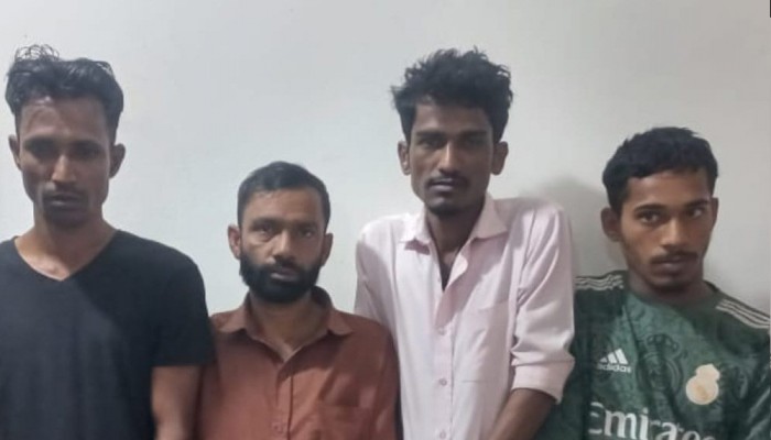 কেরানীগঞ্জে অস্ত্র-গুলিসহ ডাকাত দলের ৪ সদস্য গ্রেপ্তার