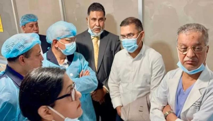 মায়ের খোঁজ নিতে এভারকেয়ারে তারেক রহমান