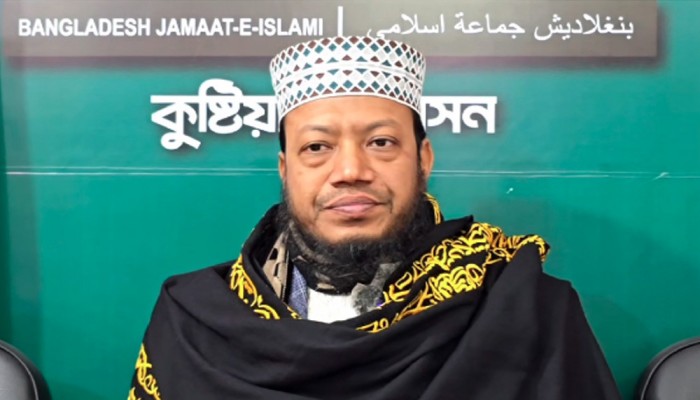কোকোকে নিয়ে আপত্তিকর মন্তব্য, আমির হামজার দুঃখ প্রকাশ