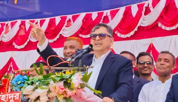ধর্মের উসিলায় রাজনীতি করছে একটি দল: সালাহউদ্দিন