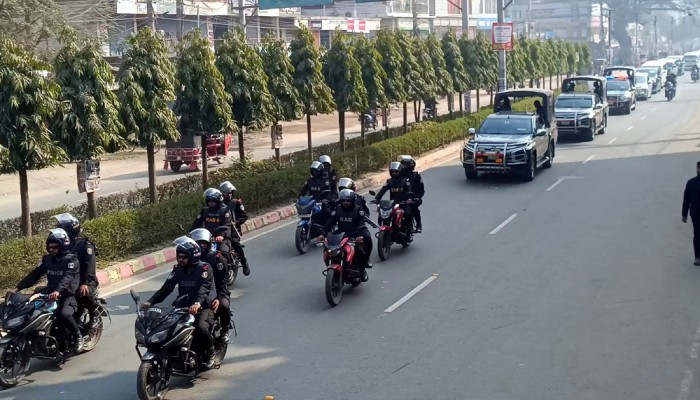 জাতীয় সংসদ নির্বাচন সামনে রেখে ঝিনাইদহে র‍্যাবের টহল