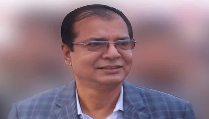 সৈয়দপুর বিমানবন্দরে অসুস্থ ত্রাণমন্ত্রী, এয়ার অ্যাম্বুলেন্সে নেওয়া হচ্ছে ঢাকায়