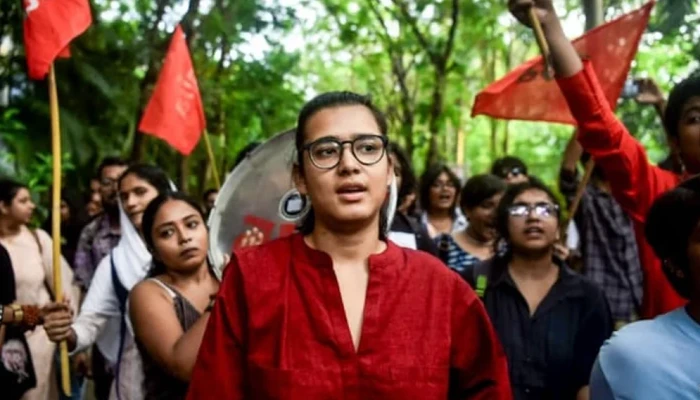 বিক্ষোভকারীদের লক্ষ্য সরকার পরিবর্তন, নেহা বোরার ‘বাংলাদেশের আন্দোলন পথ দেখিয়েছে’ ভিডিও নিয়ে বিজেপি